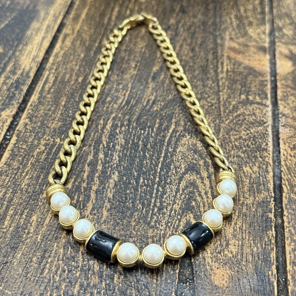 Vtg 80s MONET Black Gold Tone Faux Pearl Collar Necklace Crescent Center Classy - Picture 2 of 5